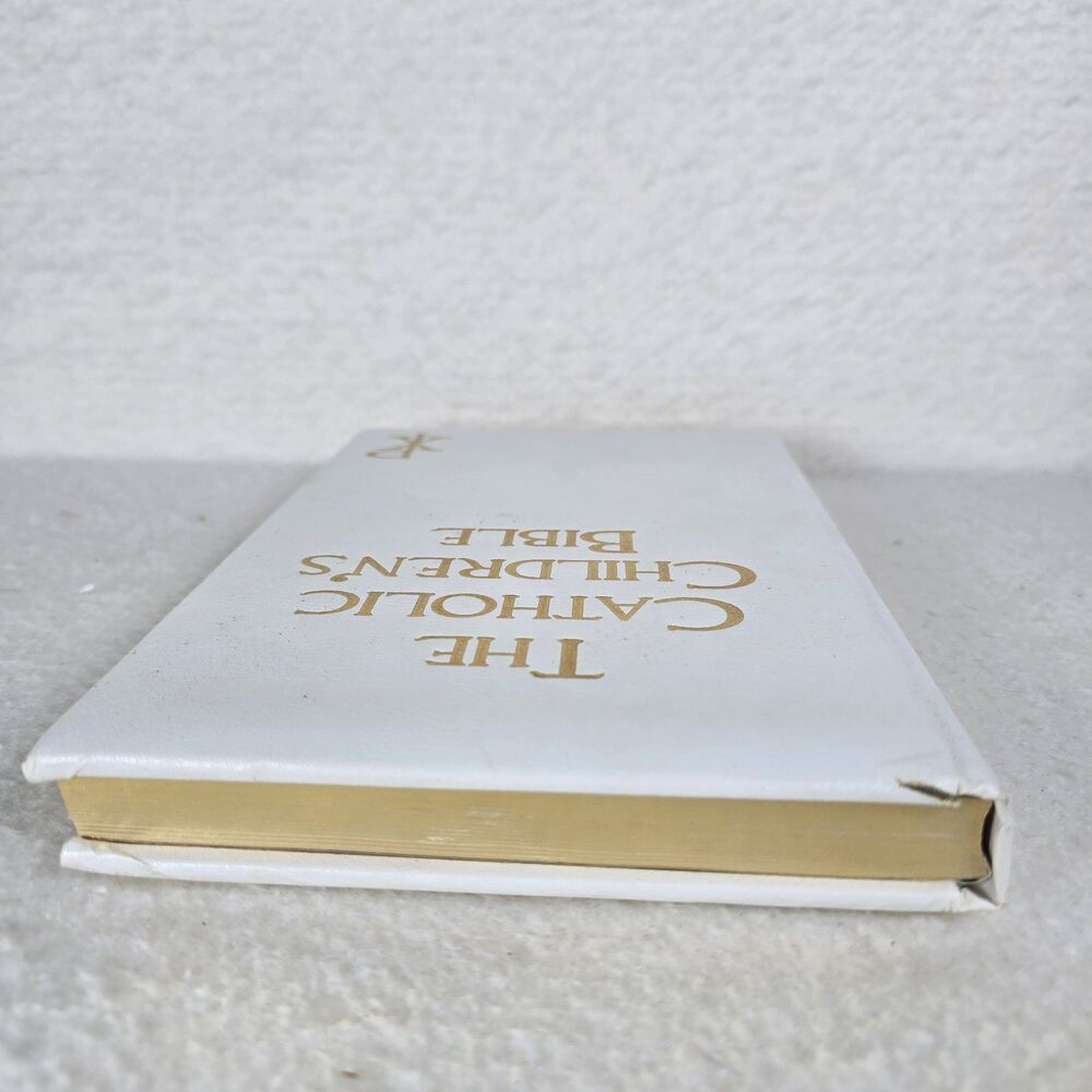 Vintage Catholic Children’s Bible 1983 White Hardback Imitation Leather - Picture 4 of 8